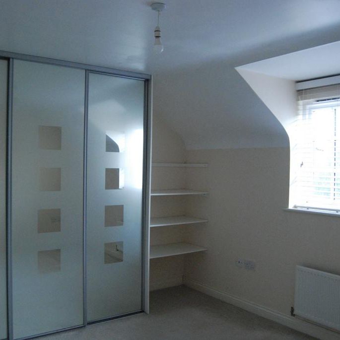 2 bedroom semi-detached house to rent - Photo 1