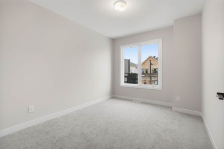 For Lease - 88 Ryan Reynolds Way, Orleans - Cumberland and Area, Ontario - Photo 4