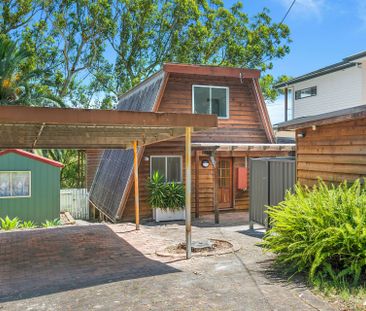 Gorgeous 3 Bedroom Cottage With Spectacular Views - UTILITES INCLUDED - Photo 3