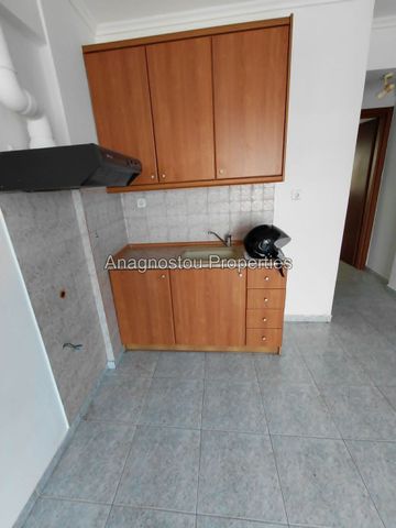 Studio/Γκαρσονιέρα για ενοικίαση Καλλιθέα - Άγιοι Θεόδωροι (Συκιές) - Photo 3