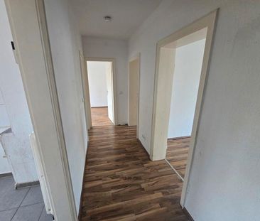 Familienfreundliche 3-Zimmer-Wohnung in Eller, frisch saniert - Photo 1