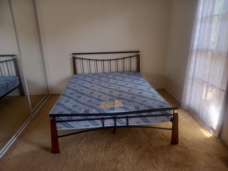 Glen Waverley - Photo 3