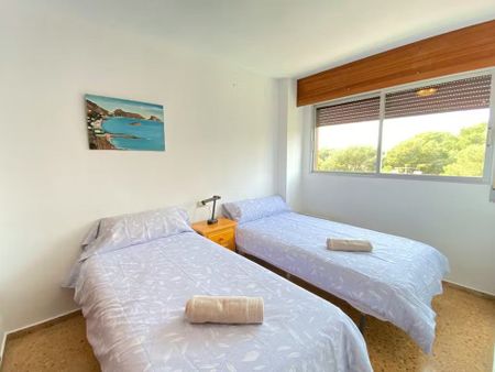 Avenida Gola del Puchol, Valencia, Valencian Community 46012 - Photo 4