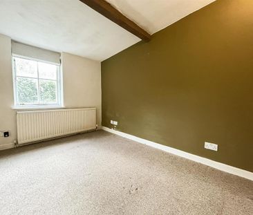 3 bedroom character property to rent - Photo 6