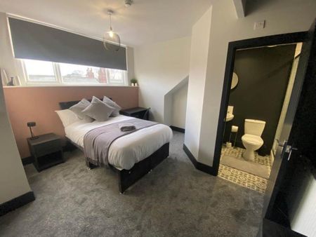 1 bedroom in a house share to rent - Photo 4