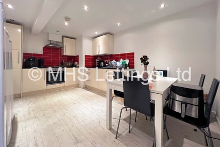 1 Bedroom End Terraced House for rent in Glossop View - Photo 5