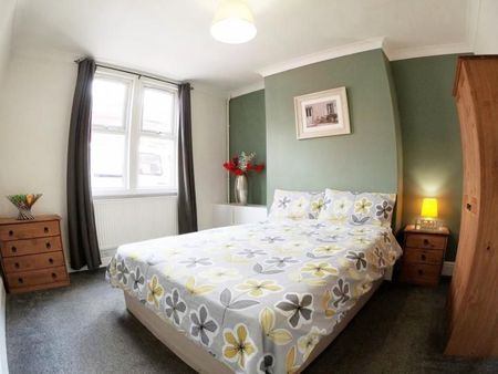 Student Accommodation, 61 Scorer Street, Lincoln, Lincolnshire, LN5 7XE, United Kingdom - Photo 3