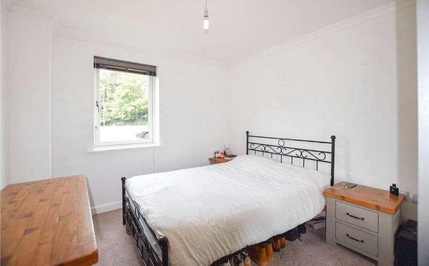 Hampden Crescent, Bracknell, Berkshire, RG12 - Photo 1