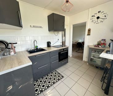 Location Appartement 3 pièces 59m² VILLEFRANCHE SUR SAONE 69400 - Photo 6