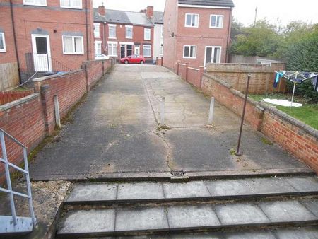 Uttoxeter New Road, Derby, DE22 - Photo 5