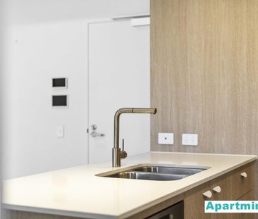 Great Location - East Facing Apartment - 1 Bedroom 1 Bathroom Apart... - Photo 6