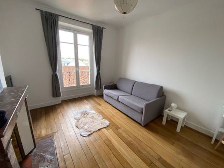 GRAND STUDIO MEUBLE VERSAILLES CHANTIERS 26m2 - Photo 2