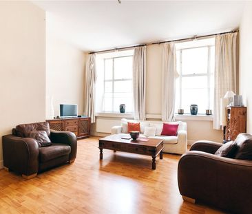 Saffron Hill, London, EC1N 8FH - Photo 4