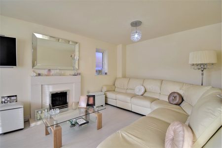 4 bedroom house to rent - Photo 2