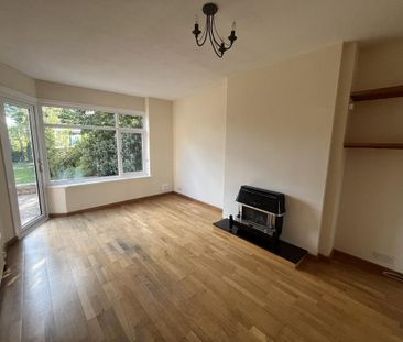 4 bedroom semi-detached house to rent - Photo 4