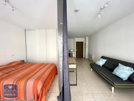Location Appartement 1 pièce 38m² BEZIERS 34500 - Photo 3