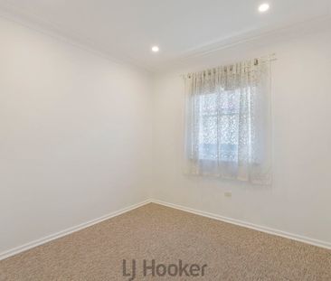 CHARMING COTTAGE LOOKING FOR A TENANT - Photo 3