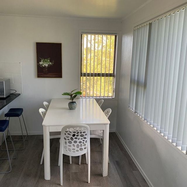 Charming 3BR Wattle Downs Home - Photo 1