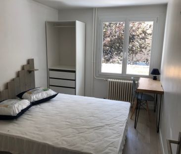 Location Appartement 4 pièces 66m² ANNECY 74000 - Photo 4