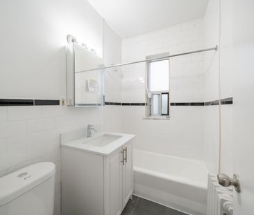 For Lease - 156 Kingston Road Unit# 8, Toronto, Ontario - Photo 2