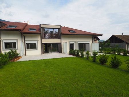 Location Appartement 4 pièces 99m² ST JORIOZ 74410 - Photo 5