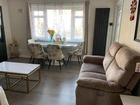 2 Bed Flat, Morningside, EH10 - Photo 3