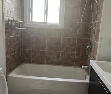 Location chambre / 2 SB / Lachine - Disponible maintenant! - Photo 4