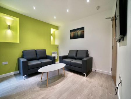 19 Albert Street - Photo 3