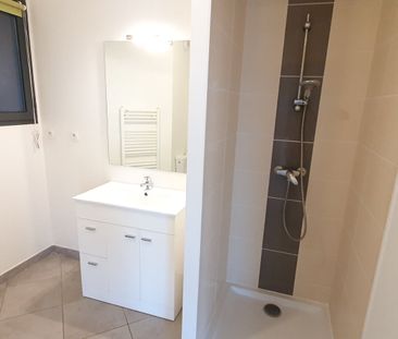 Location Appartement 2 pièces 33m² - Photo 3