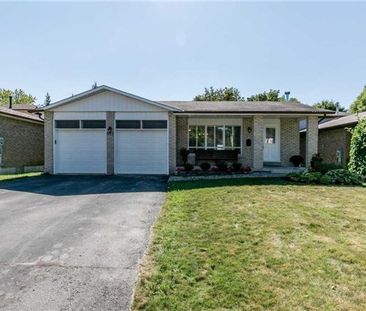 For Lease - 874 Sparrow Road Unit# Main, Newmarket, Ontario - Photo 2