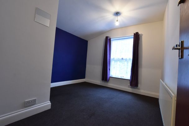 3 Bed Terraced House, Milton Road, LU1 - Photo 1