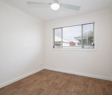 MODERN GRANNY FLAT - Photo 2