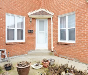 For Lease - 9 Ravenswood Drive, Brampton, Ontario - Photo 6