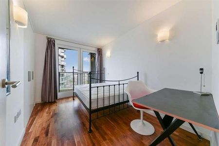 New Providence Wharf, Fairmont Ave, E14 - Photo 5