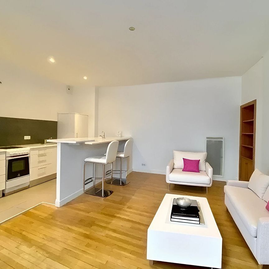 A LOUER - NANTES CATHÉDRALE/PREFECTURE- élégant 2? pièces rénové de 41,88?m² - Photo 1