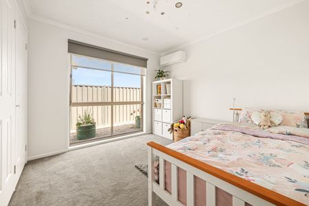 14 Jacana Drive, Carrum Downs VIC 3201 - House For Rent | Domain - Photo 3