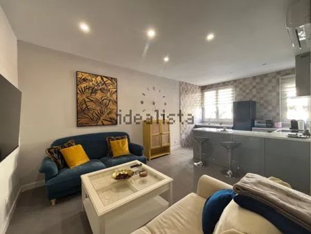 Alquiler de piso en Plaza Villa de Castelldefels, 1 - Photo 5