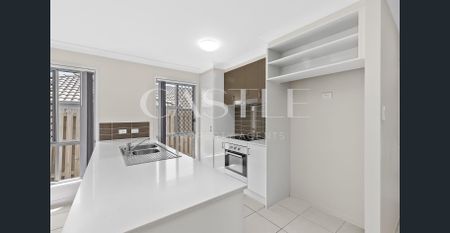 Exquisite Family Home In Sought After Suburb - Photo 4