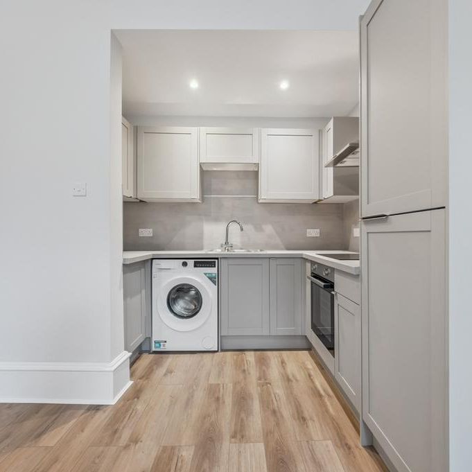 2 bedroom flat to rent - Photo 1