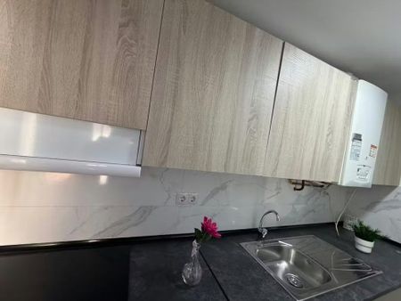 Calle Riojanos, Madrid, Community of Madrid 28018 - Photo 3