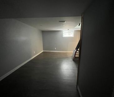 For Lease - 259 Tiffin Street, Barrie, Ontario - Photo 6