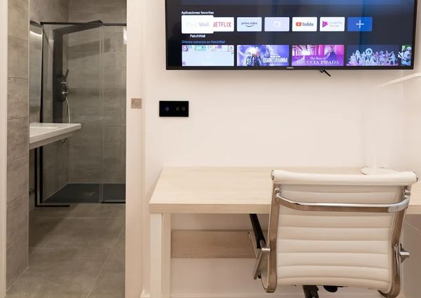 Calle de las Navas de Tolosa, Madrid, Community of Madrid 28013