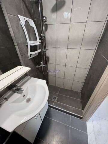 Studio/Γκαρσονιέρα για ενοικίαση Κουλέ Καφέ (Άνω Πόλη) - Photo 3
