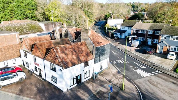 1 bedroom ground floor maisonette to rent - Photo 1