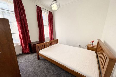 1 Bed, First Floor Flat - Photo 5