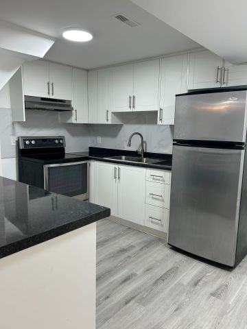 For Lease - 260 Britannia Avenue Unit# Basement, Bradford West Gwillimbury, Ontario - Photo 5