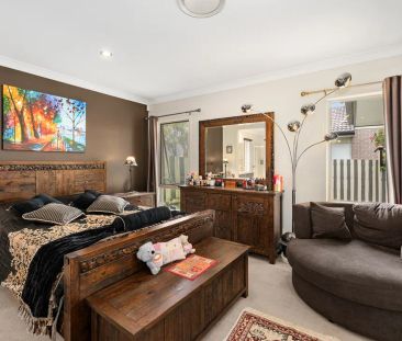 EXECUTIVE LIVING FITTED WITH EVERYTHING! - Photo 5