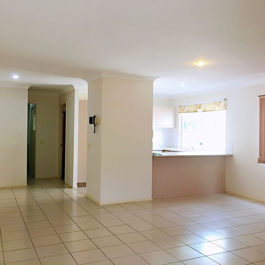 NEW CARPET WITH AIR CONDITIONER HOME!!! FANTASTIC LOCATION & RESORT STYLE LIVING - Photo 1