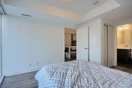 For Lease - 100 Harbour Street Unit# 4403, Toronto, Ontario - Photo 5