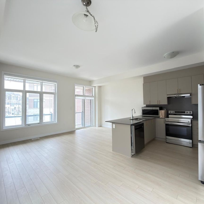 For Lease - 72 Lunay Drive, Richmond Hill, Ontario - Photo 1